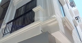 CC bán nhà mới 4 tầng*33m2 ngay trạm bơm YN giá rẻ nhất khu vực 2 tỷ (CTL) - LH: 0868862316