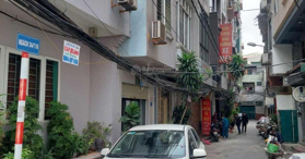 Bán nhà Ngõ 110 Trung Kính 32m2 - LH 0978335098