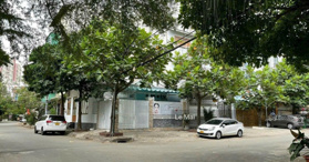 Bán biệt thự Nguyễn Oanh, P17, 12.5*18m DTCN 215m2 - LH: 0984328775