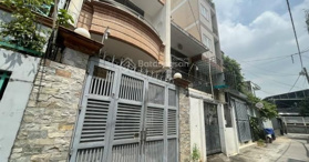 Bán nhà ngay công viên Tầm Vu HXT, P26, Bình Thạnh 65m2 - LH: 0935599196