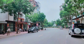 Bán nhà mặt phố Tô Hiệu 200m2 - LH 0982040441