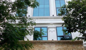 Cho thuê nhà biệt thự căn góc Văn Cao, quận Ba Đình - LH: 0973848163