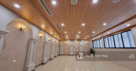 Bán tòa văn phòng mặt phố Cầu Giấy 210m2 - LH 0915551389