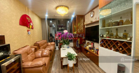 Bán căn hộ 2PN/93,3m2 full đồ liền tường, view công viên hồ điều hòa tại N01T8 Ngoại Giao Đoàn