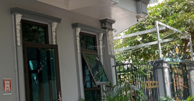 Bán 50m2 đất Liễu Giai, 3 mặt thoáng ô tô ra vào