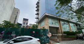 Bán đất - xây tòa văn phòng - 9 - 10 tầng - 600m2 - MT 11m - 168tỷ - Mặt phố Lạc Long Quân Cầu Giấy