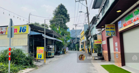 Bán lô góc 2 MT đường số 7 Bình Trưng Đông Q2 - LH: 0979861622