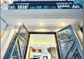 Bán nhà phố Nguyễn Chính, Q. Hoàng Mai 35m2 - LH 0976776555 