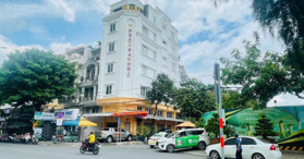 Bán khách sạn KDC Trung Sơn, Bình Hưng, Bình Chánh - LH: 0838398939