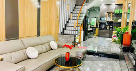 Bán nhà đẹp full nội thất Lê Hồng Phong (Quốc Tuấn), Phước Tân, Nha Trang. LH-0934082421 