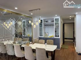 Cần bán gấp chung cư 6th Element Nguyễn Văn Huyên KĐT Tây Hồ Tây