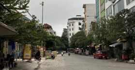 Cần bán gấp nhà 5 tầng khu Mỗ Lao, Hà Đông ô tô sát cổng giá nhỉnh 5 tỷ. LH 0963072387