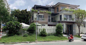 Cần cho thuê biệt thự Phú Mỹ Hưng, Quận 7, DT 300m2 - LH: 0918889565