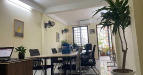 Cho thuê văn phòng 30m2 + 14m2 ban công - LH 0929676889