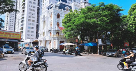 Chính chủ bán nhà Phố Nguyễn Khuyến, Văn Quán. 120m2, 7 tầng, thang máy, cho thuê 70 triệu, 21,5 tỷ