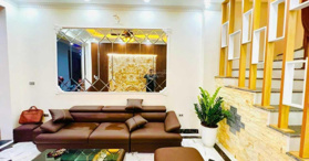 Chính chủ cần bán gấp nhà mới Pháo Đài Láng 40m2, 5 tầng full nội thất ngay gần ĐH Ngoại Thương