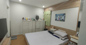 Chính chủ gửi bán căn 78m2 tòa J Goldsilk Complex 2 ngủ 2 vệ sinh