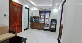 Cho thuê căn hộ full đồ 1PK 1PN tại Đặng Tiến Đông