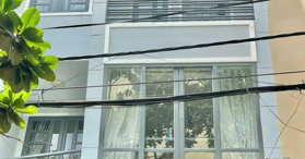 Cho thuê nhà phố khu Tân Quy Đông Q7, HCM - 3L+ 4pn - LH: 0332925756