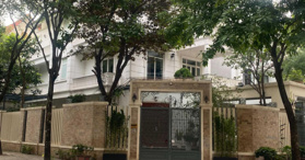 Bán nhà biệt thự Trung Hòa Nhân Chính, DT 265m2 x5 tầng, MT 17m, T1 năm 2024