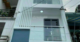 Bán gấp nhà 4x12 ngay bệnh viện Q12, HCM - LH:  0937519331