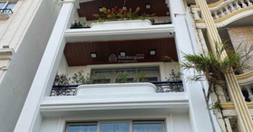 Nhà cho thuê 1 trệt 3 lầu, hẻm xe tải đường Nguyễn Huy Tưởng - Bình Thạnh - LH: 0937609415