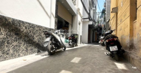 Bán nhà Lĩnh Nam 35m² - LH 0799818686