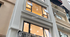 Cho thuê nhà Trung Kính Yên Hòa 50m2 - LH 0966509825 