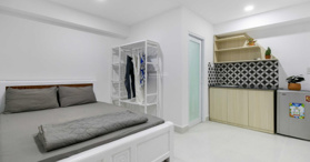 Phòng 18m2 - 4 triệu/tháng full tiện nghi, kệ bếp, thang máy, Q. Bình Thạnh