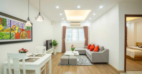 Cho thuê căn hộ 1 phòng ngủ rộng  phố Linh Lang, Đào Tấn, Hà Nội- LH: 0988252534