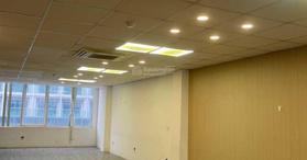 Cho thuê VP tòa nhà 1160 đường Láng, DT 225m2 giá 43triệu/tháng gồm phí DV. Điều hòa âm trần