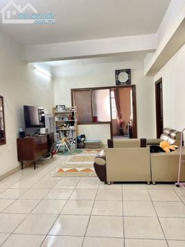 BÁN CHUNG CƯ NGUYỄN HOÀNG TÔN TÂY HỒ 3PN 2VS NHỈNH 4 TỶ.