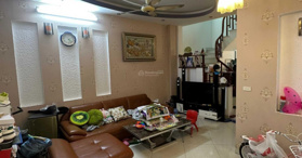 Bán nhà 4T lô góc, 48m2 ô tô vào ở Bát Khối, Long Biên, Hà Nội, giá 4,2 tỷ