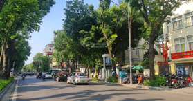 Bán nhà mặt phố khu vực Quang Trung, DT 138m2 x mặt tiền 9.8m, lô góc 2 mặt tiền, 95 tỷ đồng