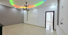 Cho thuê nhà nguyên căn ở Dự án Gia Hòa, Đường 3, Phường Phước Long B, Quận 9, Hồ Chí Minh - LH: 0933890101