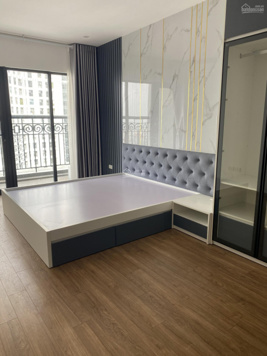 Chính chủ cần bán căn hộ 3PN, 101m2, có 2WC tại CT8 Mỹ Đình