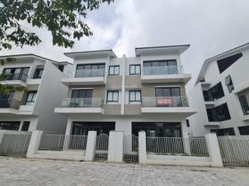 Bán biệt thự Sol Lake Villa - nhìn sang Vành Đai 4 - tập đoàn Nam Cường