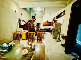 Bán nhà phố Chùa Bộc, diện tích 60m2 x 4 tầng, mặt tiền 10m. Liên hệ 0398686556