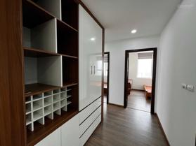 Bán căn hộ chung cư 3 phòng ngủ mặt đường Dương Đình Nghệ 105m2 giá hơn 4 tỷ xíu