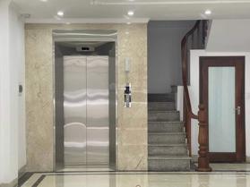 Mua bán nhà phố Hoàng Ngân, quận Cầu Giấy tháng 1/2024