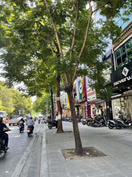 Bán nhà mặt phố Chùa Bộc - Thái Hà, KD đắc địa. LH - 0902818885