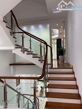 Bán nhà MẶT PHỐ, CHÙA LÁNG, 65Mx6T - LH: 0816.636.168