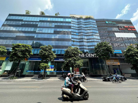 Bán Toà nhà 7T, 100m2 lô góc ngã 5 phố Hào Nam, Đống Đa - LH: 0902245554