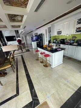 Bán căn hộ chung cư Hoàng Cầu Skyline, Đống Đa, DT 382m2 - LH: 0888239595