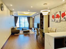 Bán căn hộ chung cư Đông Đô, Cầu Giấy, DT 55m2- LH: 0975993392