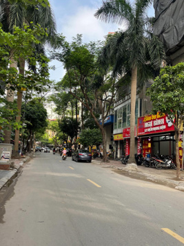Bán nhà mặt phố Dịch Vọng Hậu, Cầu Giấy DT 96m2 - LH:0965710968