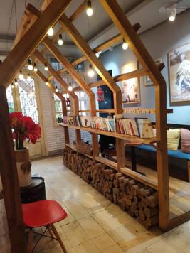 Bán nhà mặt phố Trần Quốc Hoàn, Cầu Giấy DT 40m2 - LH:0898309888