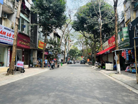 Bán nhà mặt phố Trần Tử Bình, Cầu Giấy DT 40m2 - LH:0912095656