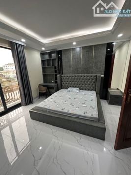 Bán nhà mặt phố Lê Văn Lương, DT 45m2 - LH:0919479289