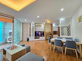 Bán căn hộ chung cư  173 Xuân Thủy, Cầu Giấy, DT 130m2 - LH: 0919420666